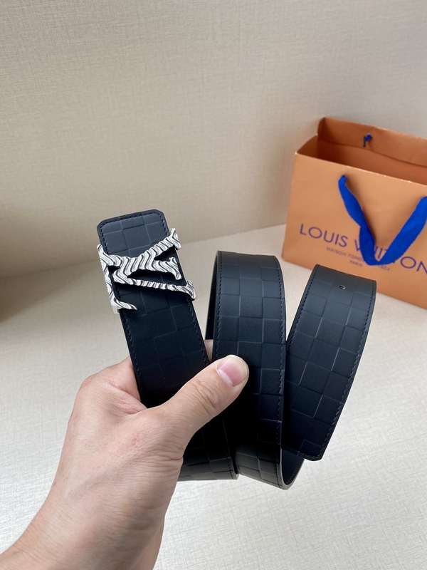 激安ルイヴィトンベルト内部構造